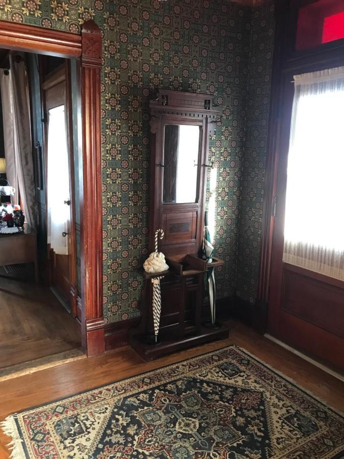The Nauvoo Grand Bed & Breakfast Екстериор снимка